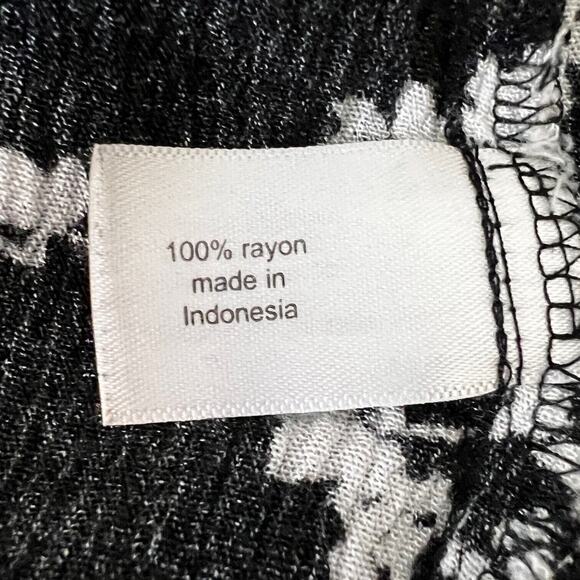 Lane Bryant Womens Tunic Size 18/20 Black White Floral Long Sleeve Crinkle - Picture 5 of 6